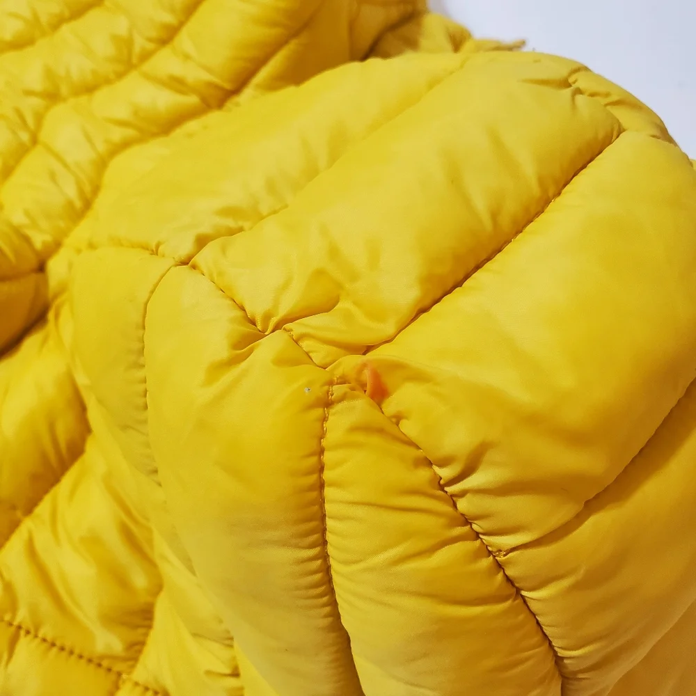 Zara Kids Girls Hooded Zipper Puffer Vest Size 6/7 Yellow